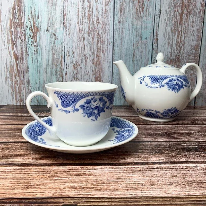 Netherfield Bone China Extra Large Teacup and Saucer