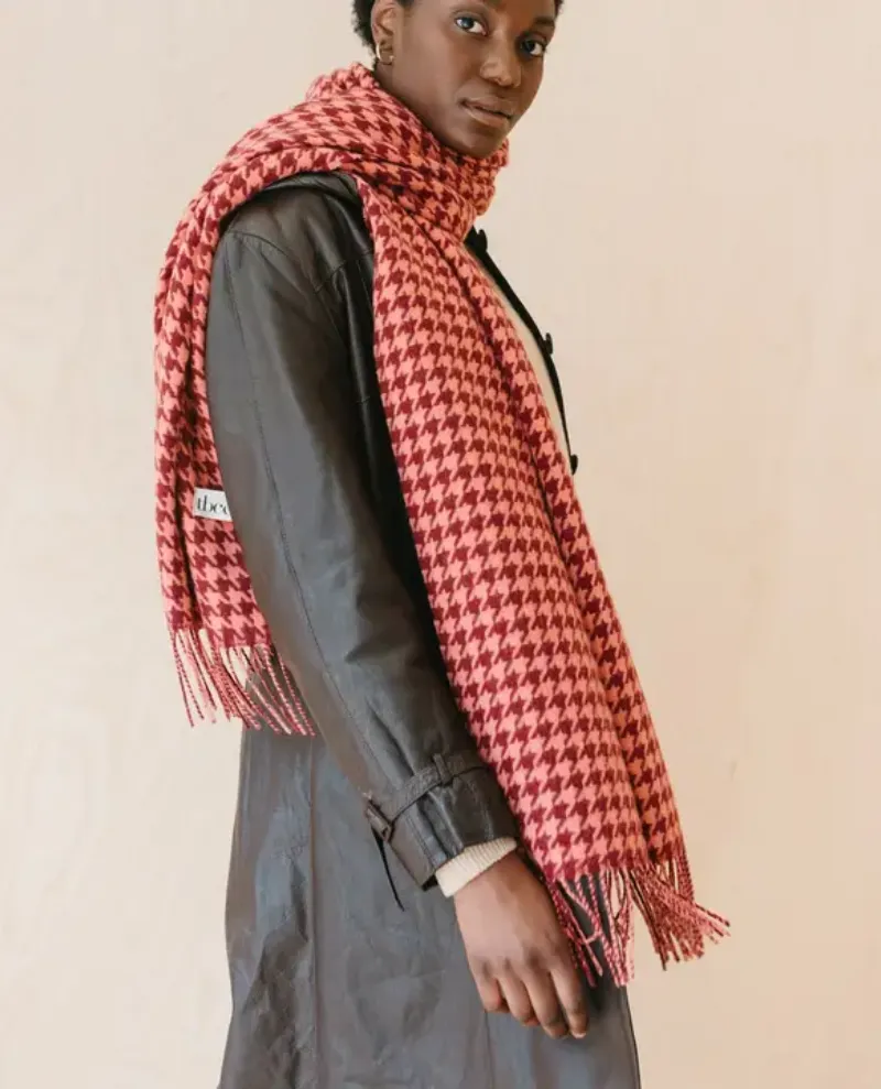 TBCo Lambswool Berry Houndstooth Blanket Scarf